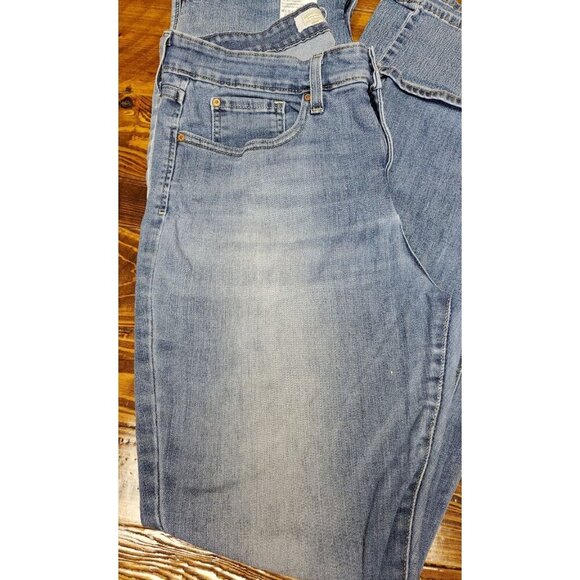 3 Women Levi Strauss Signature Mid Rise Boot Cut 31W 30L - Picture 3 of 9